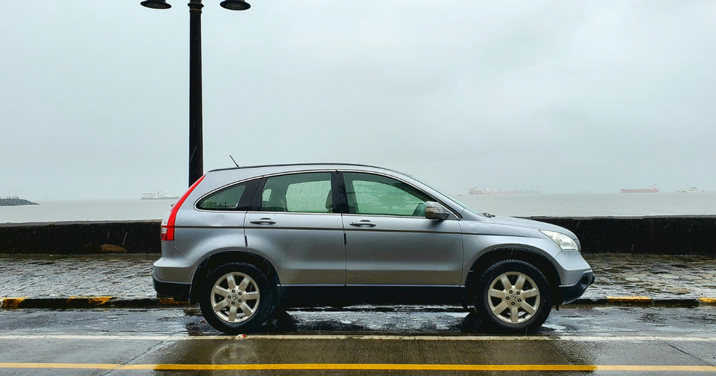 What Size Windshield Wiper Blades for Honda CR-V?