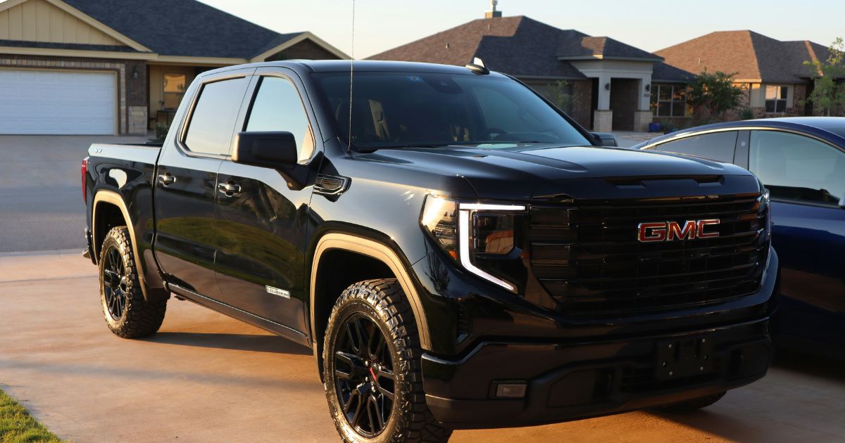 What Size Windshield Wiper Blades for GMC Sierra 1500?